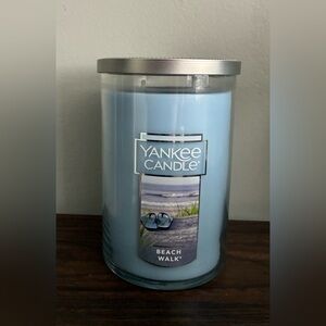 Large Yankee Candle Beach Walk Blue Candle